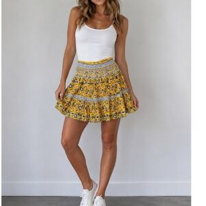 Jennifer & Grace NWT M Floral Smocked Tiered Mini‎ Skirt Women Boho CT2363M